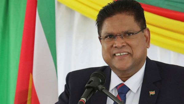 குடியரசு தின விழா சிறப்பு விருந்தினராக இந்திய வம்சாவளியான சுரினாம் அதிபர் சந்த்ரிகாபெர்சாத் சந்தோஹி!