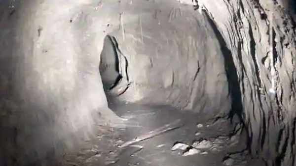 பாகிஸ்தானிலிருந்து பயங்கரவாதிகளின் ரகசிய சுரங்கம்.. அதிரடி சோதனையில்.. தட்டித்தூக்கிய பாதுகாப்பு படை