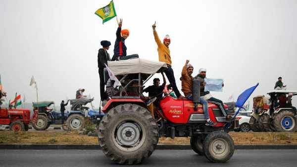 டெல்லி டிராக்டர் பேரணி: மது அருந்த கூடாது, இசை வாத்தியங்களுக்கு அனுமதி இல்லை- விவசாயிகளுக்கு அட்வைஸ்