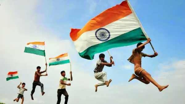 தியாகங்களை நினைவு கூர்வோம்.. குடியரசைக் காப்போம்