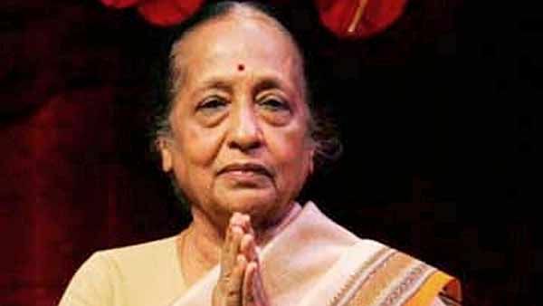 மருத்துவர் சாந்தா காலமானார்: மருத்துவ உலகம் போற்றும் இவரது பின்னணி என்ன?