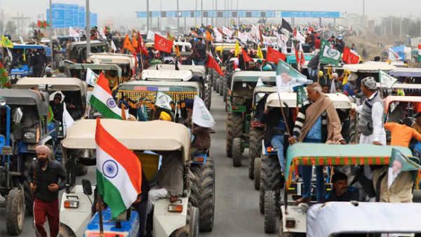 டிராக்டர் பேரணி...குடியரசு தின விழாவை சீர்குலைக்க கூடாது- விவசாயிகளுக்கு போலீஸ் நிபந்தனை