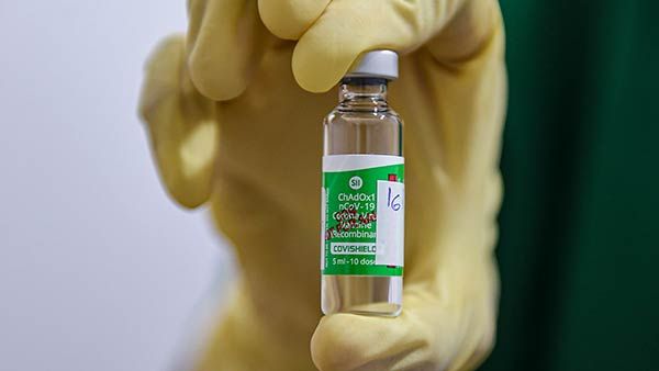 ஏற்றுமதியாகும் இந்திய தடுப்பூசிகள்... உள்நாட்டில் விற்பனையாகாததற்கு இது தான் காரணம்