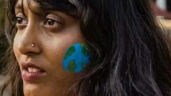 டூல்கிட் வழக்கு.. சரமாரி கேள்விகள்.. நீதிபதிகளிடம் குட்டு வாங்கிய டெல்லி போலீஸ்