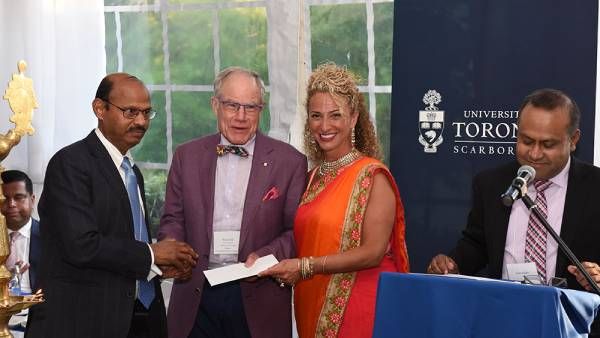 டொரன்டோவில் தமிழ் இருக்கை...நிதி திரட்ட இசை நிகழ்ச்சி நடத்தும் ஓவியா ஸ்ரீதரன்