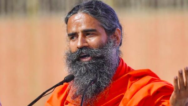 வேளாண் சட்டத்தை 3 வருஷத்துக்கு நிப்பாட்டுங்க; போராட்டத்துக்கு முற்றுப்புள்ளி வைங்க - பாபா ராம்தேவ்