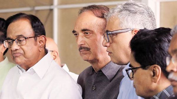 குலாம்நபி ஆசாத்துக்கு மீண்டும் வாய்ப்பு இல்லை? ராஜ்யசபா எதிர்க்கட்சித் தலைவராகிறாரா ப. சிதம்பரம்?