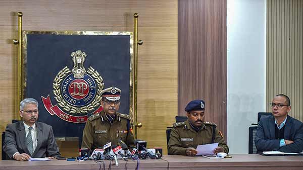 கிரேட்டா தன்பெர்க் பகிர்ந்த 'டூல்கிட்'..உருவாக்கியது இவர்களா? டெல்லி போலீஸ் ஷாக்.. கூகுளுக்கு கடிதம்