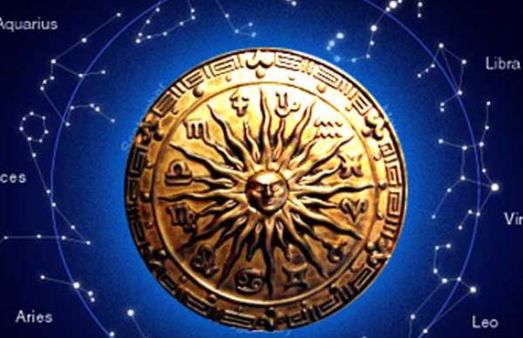 பிப்ரவரி மாத ராசி பலன் 2021: பணவரவும், அதிர்ஷ்டமும் எந்த ராசிக்காரர்களுக்கு கிடைக்கும்