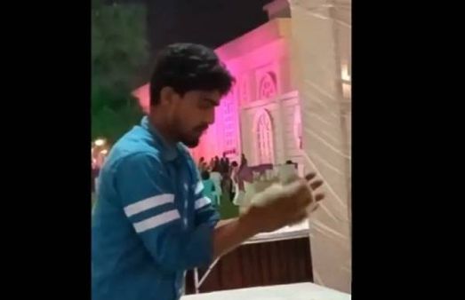 திருமண விருந்தில் அருவருப்பு.. எச்சிலை துப்பி தந்தூரி ரொட்டி சுட்ட சமையல்காரர் கைது!