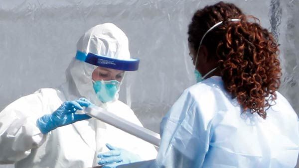 கோவா மருத்துவமனையில்.. ஆக்சிஜன் இல்லாமல் 4 நாளில் 75 பேர் உயிரிழப்பு.. முதல்வர் மீது போலீசில் புகார்