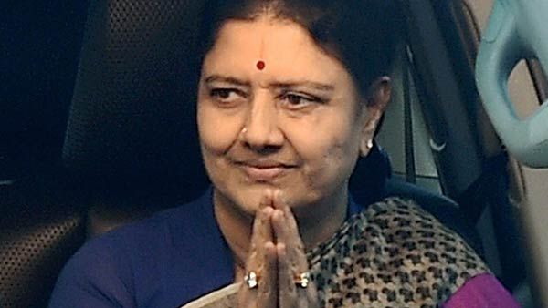 பொது எதிரியை ஆட்சிக்கு வரவிடகூடாது.. நான் அடக்குமுறைக்கு அஞ்சமாட்டேன்.. ஒற்றுமை அவசியம்.. சசிகலா