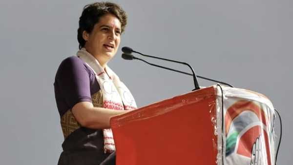 நாடு முழுக்க சிஏஏ பற்றி பேசுகிறீர்கள்.. அசாமில் வாய் திறக்காதது ஏன்? பிரியங்கா காந்தி சரமாரி கேள்வி