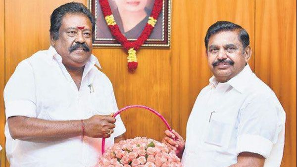 கட்சிப் பொறுப்பில் இருந்து திடீரென விலகிய அதிமுக எம்.எல்.ஏ .. பரபர பின்னணி