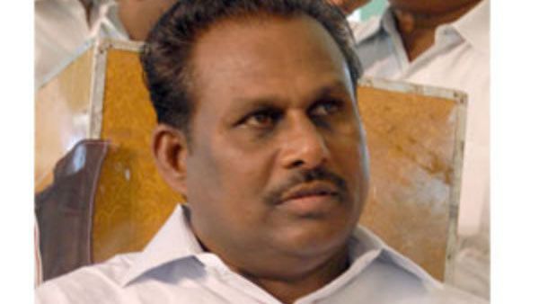 கிளைச்செயலாளர் முதல் அமைச்சர் வரை ஸ்ரீவைகுண்டம் அதிமுக வேட்பாளர் எஸ்.பி சண்முகநாதன் பயோடேட்டா