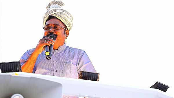 தமிழக கஜானாவை தூர் வாரிட்டாங்க.. ரூ.1000, 1500 தருவோம்னு சொல்வதை நம்பாதீங்க.. டிடிவி தினகரன்