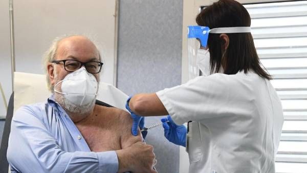 தடுப்பூசி எடுத்துக்கொண்டால்.. தீவிர கொரோனா பாதிப்பு நிச்சயம் ஏற்படாது.. அடித்து சொல்லும் புதிய ஆய்வு