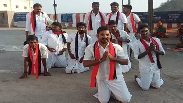 வேண்டிய வரம் தரும் திருத்தணி முருகன்... வெற்றிக்காக முட்டிபோட்டு படியேறி வேண்டிய திமுக நிர்வாகிகள்