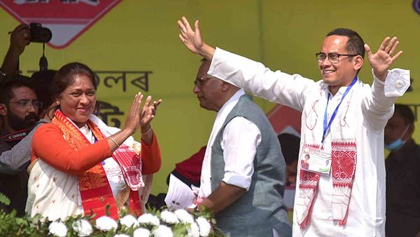 பாஜக குதிரை பேரத்தை தடுக்க... ராஜஸ்தானில் தஞ்சமடைந்த... அசாம் காங். கூட்டணி வேட்பாளர்கள்