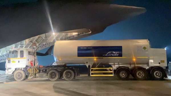 ஜெர்மனியில் இருந்து 23 மொபைல் ஆக்சிஜன் உற்பத்தி ஆலைகள் விமானம் மூலம் இந்தியாவுக்கு வருகிறது