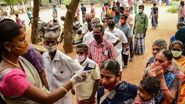 வேளச்சேரி மறுவாக்குப்பதிவு.. வெறும் 186 வாக்குகள் மட்டுமே பதிவு.. ஏப்ரல் 6இல் பதிவானதைவிட மிக குறைவு