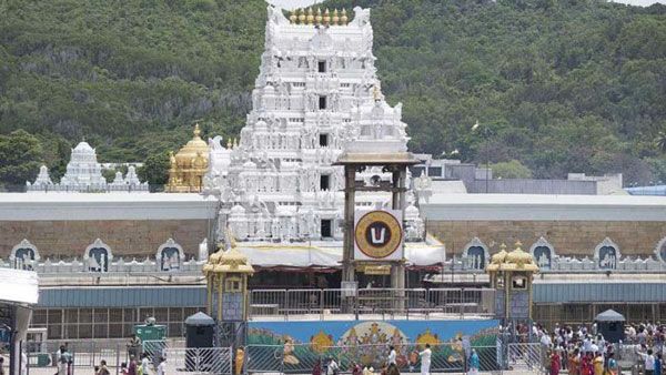 திருப்பதி ஏழுமலையானை இலவசமாக தரிசிக்க முடியாது - ரூ.300 கட்டண தரிசனத்திற்கு மட்டும் பக்தர்கள் அனுமதி