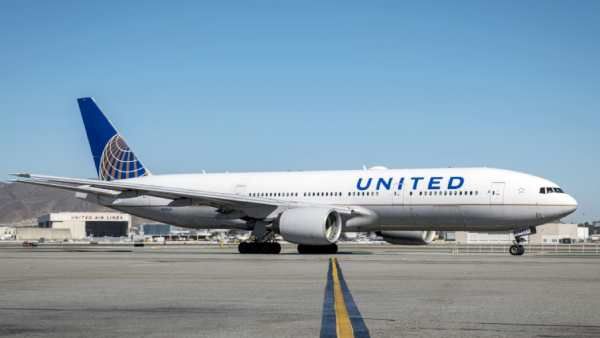 டெல்லி ஏர்போர்ட்- கொரோனா சோதனைக்கு மறுப்பு-பயணிகள் இல்லாமல் யு.எஸ் விமானம் நியூயார்க் ரிட்டர்ன்