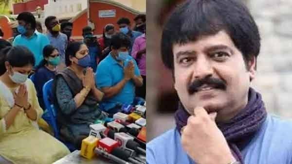 கணவரின் உடலுக்கு அரசு மரியாதை கொடுத்த தமிழக அரசுக்கு நன்றி- விவேக்கின் மனைவி உருக்கம்