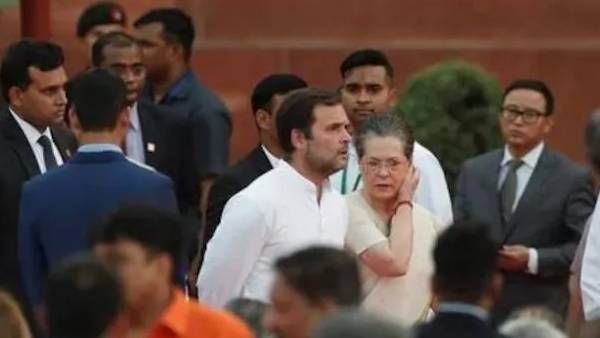 3-வது முறையாக.... இப்போது கொரோனாவை காரணமாக வைத்து காங்கிரஸ் கமிட்டி தலைவர் தேர்தல் ஒத்திவைப்பு!