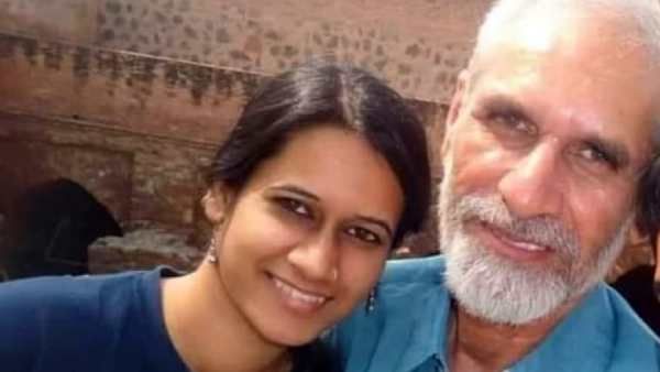 சிறைவாசம் அனுபவிக்கும் 'பிஞ்ச்ரா தோட்' நடாஷா நர்வாலின் தந்தை கொரோனாவுக்கு பலி