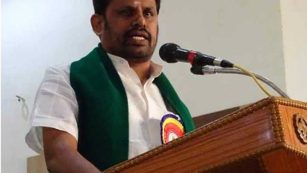 நீங்க வேற.. எடப்பாடி பழனிச்சாமியை 