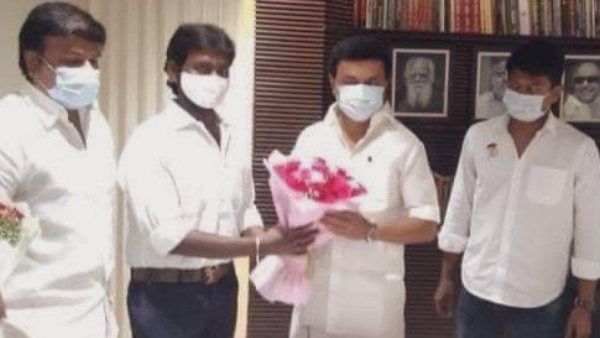 வீடு தேடி வந்த உதயநிதி.. நெகிழ்ந்து போன விஜயகாந்த் குடும்பம்.. பதிலுக்கு ஸ்டாலினை சந்தித்து.. செம்ம!