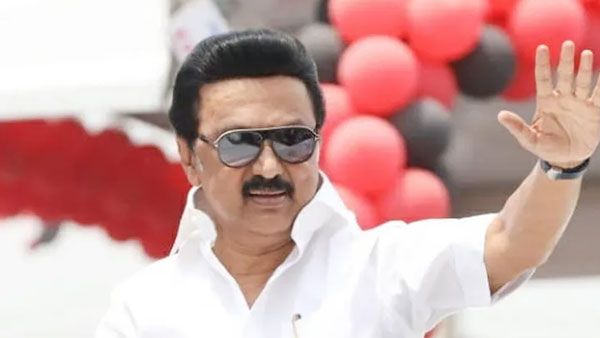 அதிமுக வாக்கு வங்கிக்கு நகரங்களில் செம அடி.. கிராமங்களிலும் திமுகவே முன்னிலை!