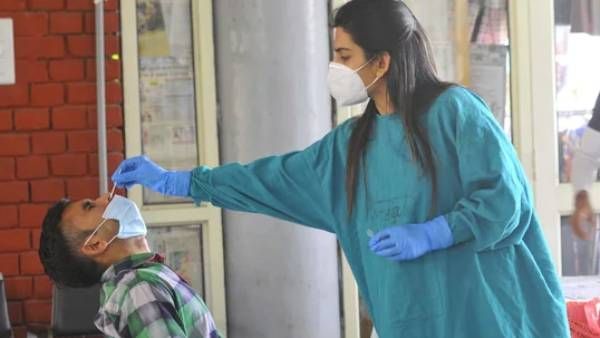 அமெரிக்கா முதல் ஐக்கிய அமீரகம் வரை.. கோவாக்சினுக்கு அனுமதி இல்லை.. இந்தியர்களுக்கு இருக்கும் ஒரே வழி