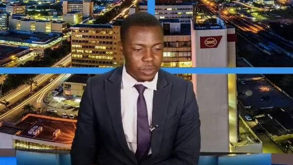 எங்க யாருக்கும் இன்னும் சம்பளமே தரலைங்க.. நேரலையில் குமுறிய செய்தி வாசிப்பாளர்.. நேயர்கள் அதிர்ச்சி!