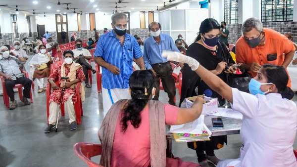 கொரோனாவில் இருந்து நாடு முழுவதும் 2,83,88,100 பேர் மீண்டனர் - 3,79,573 பேர் மரணம்