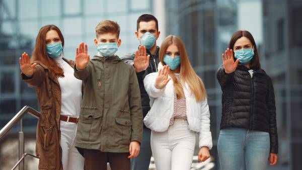 அழியும் இவ்வுலகில் அழியாத நேசங்களை விதைத்துச்செல்வோம்