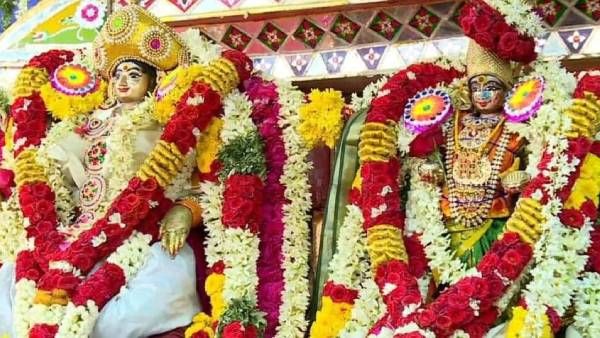 மாங்கனி திருவிழா 2021: பரமதத்தர் காரைக்கால் அம்மையார் திருக்கல்யாணம் கோலாகலம்