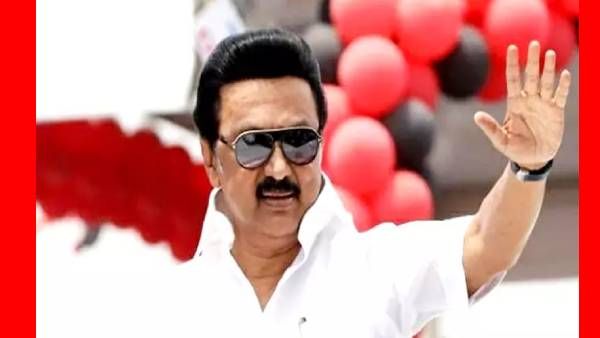 அதே இடம்.. அதே ரூம்.. 