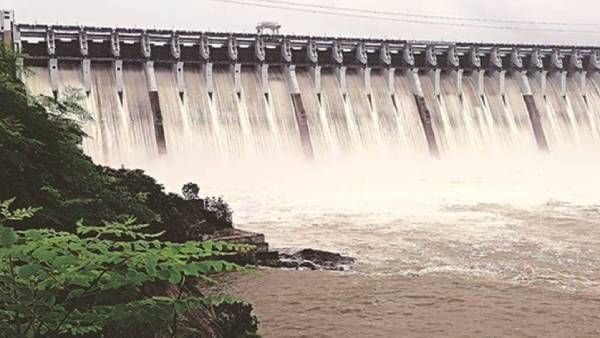 கை கொடுத்த புயல்களால் நிரம்பி வழியும் 49 அணைகள் - இனி தென்மேற்குப் பருவமழையும் இருக்கு