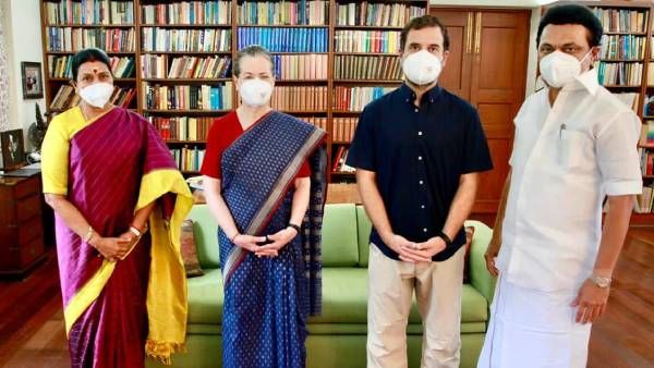 முதல்வரான பின் முதல்முறையாக சோனியா, ராகுலை சந்தித்த ஸ்டாலின்.. உடன் சென்ற துர்கா