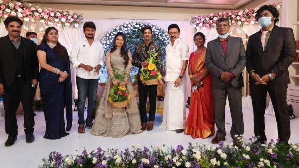 'ஸ்டாலின் தான் வாராரு, விடியல் தரப் போறாரு’.. இசையமைத்தவருக்கு முதல்வர் கொடுத்த சர்ப்ரைஸ்!