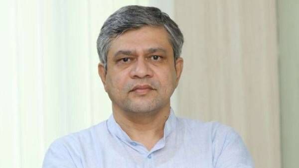 புதிய ஐடி விதிகள்.. 8 வாரம் டைம் கொடுங்க போதும்.. டவிட்டரின் திடீர் மாற்றம்.. காரணம் புதிய அமைச்சர்?