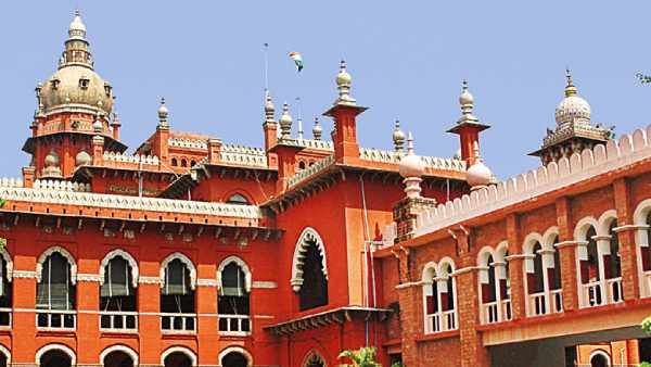 தொலைதூர கல்வி முதுகலை பட்டதாரிகள் அரசு பணியில் பதவி உயர்வு பெற முடியாது: சென்னை ஹைகோர்ட் அதிரடி