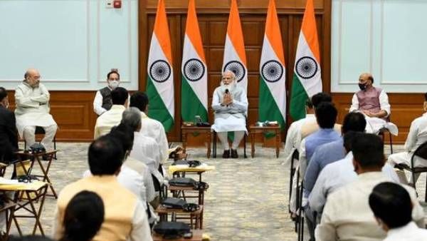 புதிய அமைச்சரவை..42% பேர் மீது கிரிமினல் கேஸ்,90% கோடீஸ்வரர்கள்..இவர் ஒருவரது சொத்து மட்டும் 380கோடி