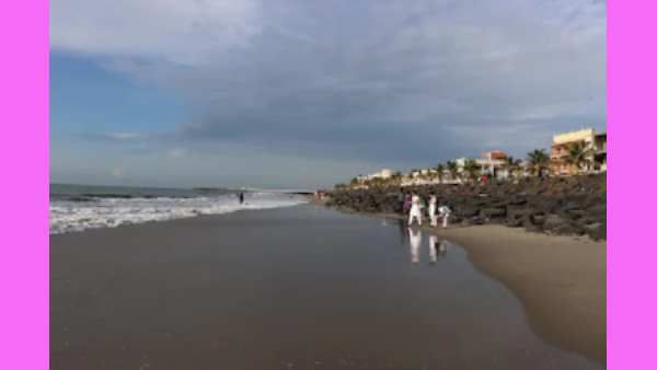 திடீரென 100 அடி தூரத்துக்கு உள்வாங்கிய கடல்.. தெறித்து ஓடிய மக்கள்.. புதுச்சேரியில் பரபரப்பு