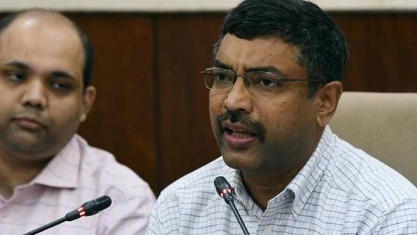 டாஸ்மாக் வருமானத்தை மட்டுமே நம்பி செயல்பட முடியாது.. தமிழ்நாடு நிதித்துறை செயலர் கிருஷ்ணன் பேட்டி!