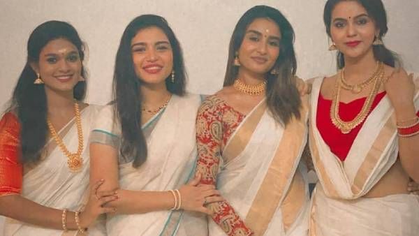 ஒவ்வொன்றும்ரு விதம்...ஆனாலும் பரவசம் தான்....ஜீ தமிழ் இளவரசிகளின் கொண்டாட்டம்