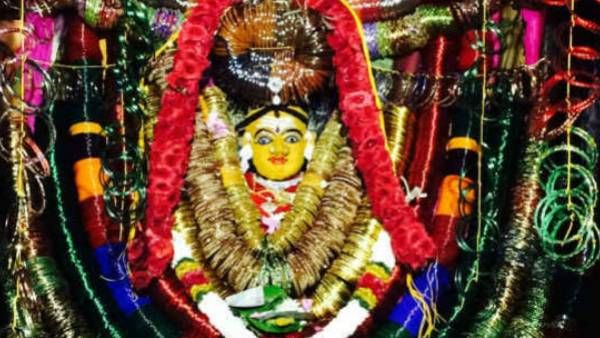 ஆடிப்பூரம் : அம்மனுக்கு வளைகாப்பு கோலாகலம்....பிள்ளை வரம் கிடைக்க வளையல் வாங்கி கொடுங்க