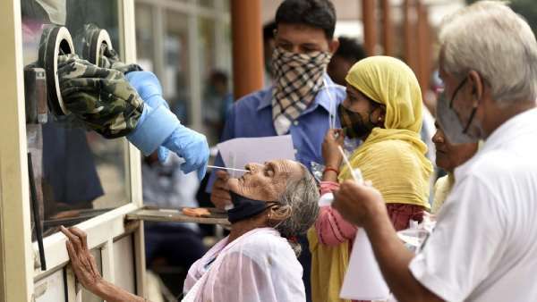 இந்தியாவில் மீண்டும் கிடுகிடு உயர்வு- 46 ஆயிரத்தை கடந்தது ஒருநாள் கொரோனா பாதிப்பு- 607 பேர் மரணம்